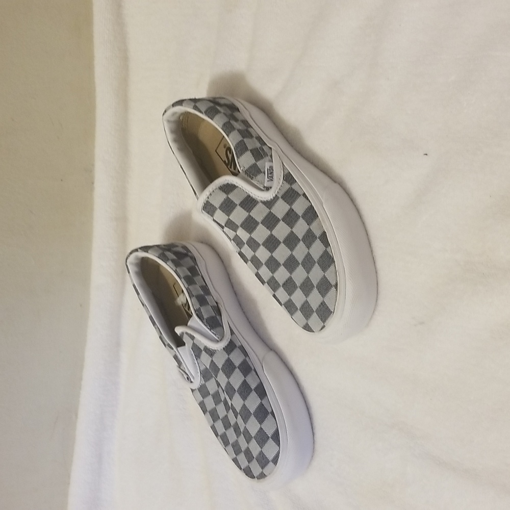 New! Vans off the wall shoes
